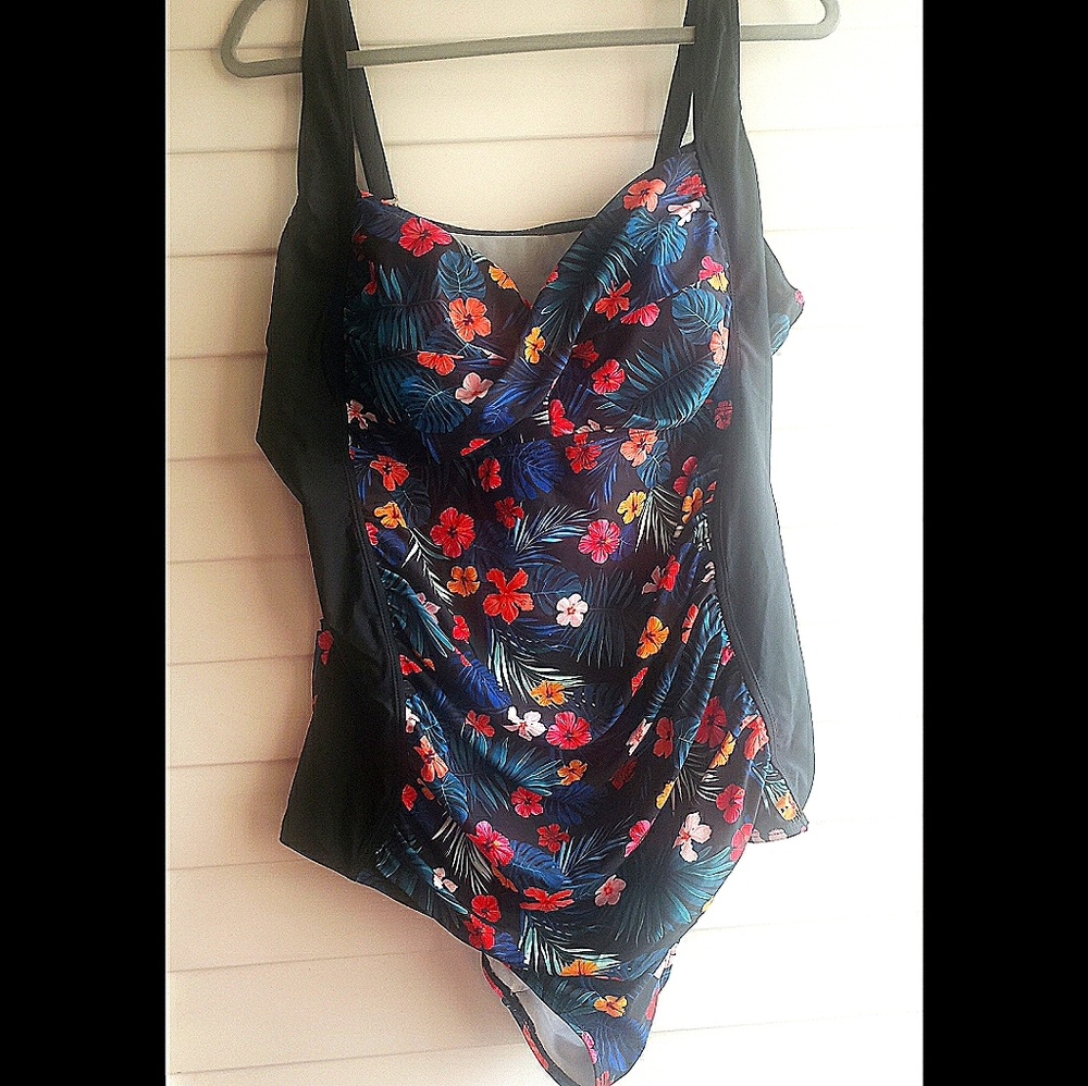 One piece floral print swim suit ruched plus size